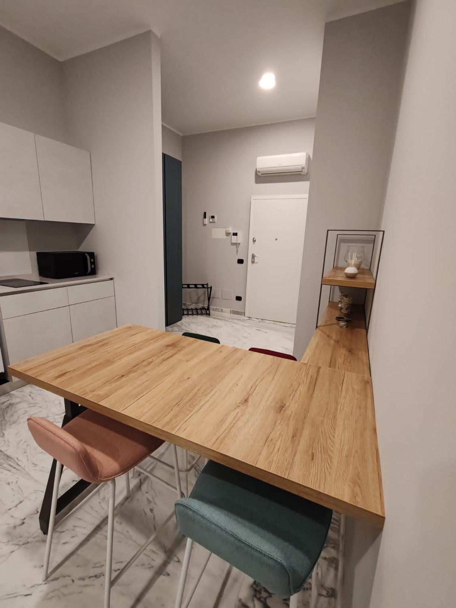 Lily Apartments Палермо Экстерьер фото