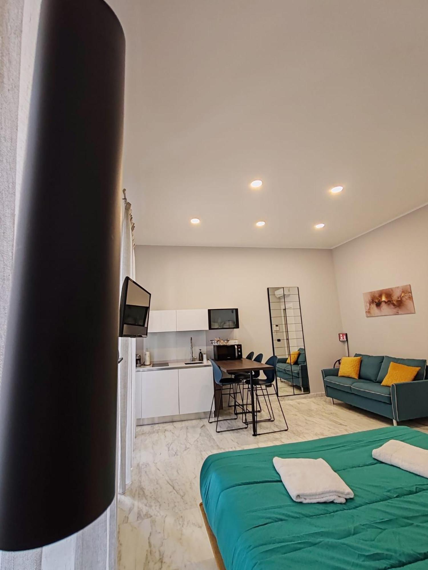 Lily Apartments Палермо Экстерьер фото
