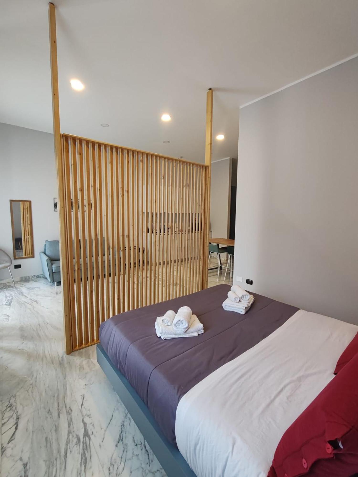 Lily Apartments Палермо Экстерьер фото